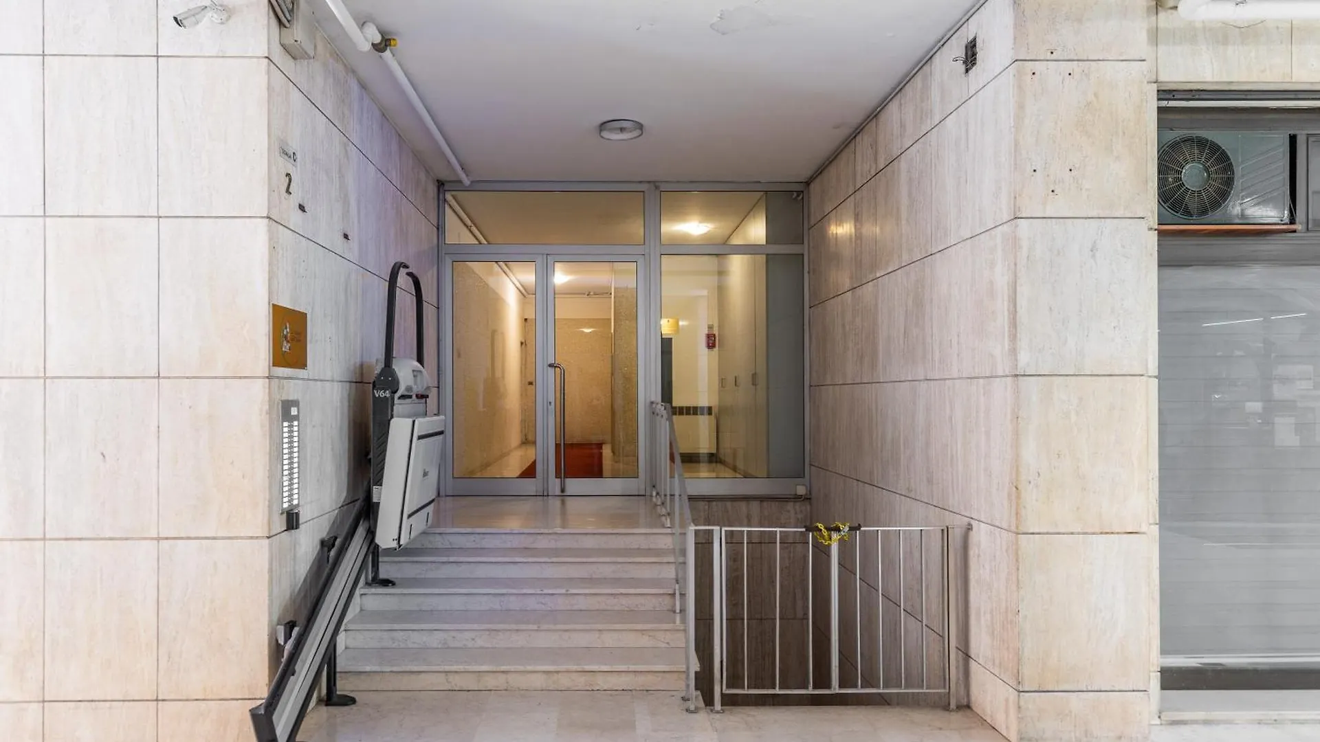 La Dimora Degli Asinelli Apartment Bologna 0*,